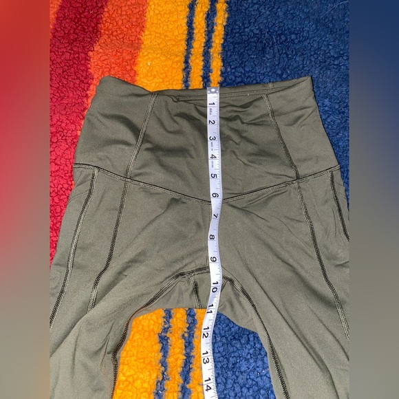 Victorias Secret Sport Green Workout Leggings in size XS - Picture 6 of 7